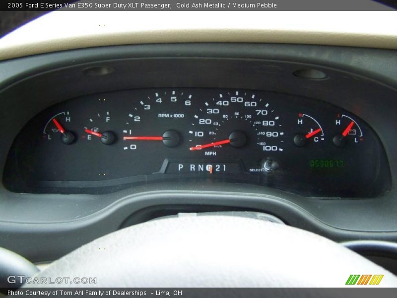 Gold Ash Metallic / Medium Pebble 2005 Ford E Series Van E350 Super Duty XLT Passenger