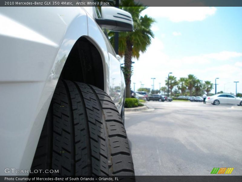Arctic White / Black 2010 Mercedes-Benz GLK 350 4Matic