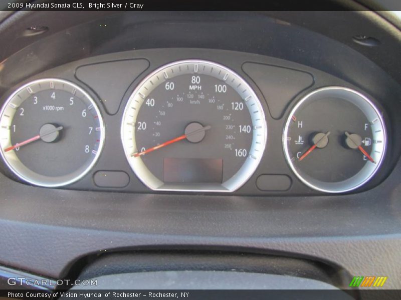 Bright Silver / Gray 2009 Hyundai Sonata GLS
