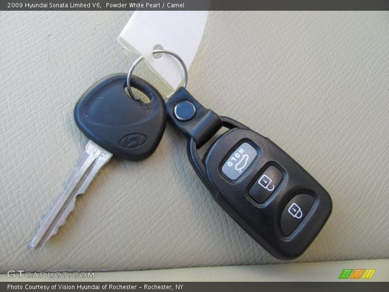 Powder White Pearl / Camel 2009 Hyundai Sonata Limited V6
