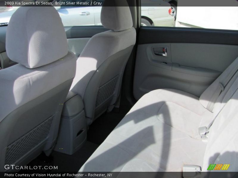 Bright Silver Metallic / Gray 2009 Kia Spectra EX Sedan