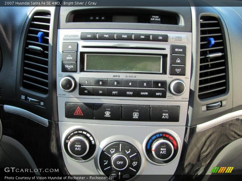 Bright Silver / Gray 2007 Hyundai Santa Fe SE 4WD