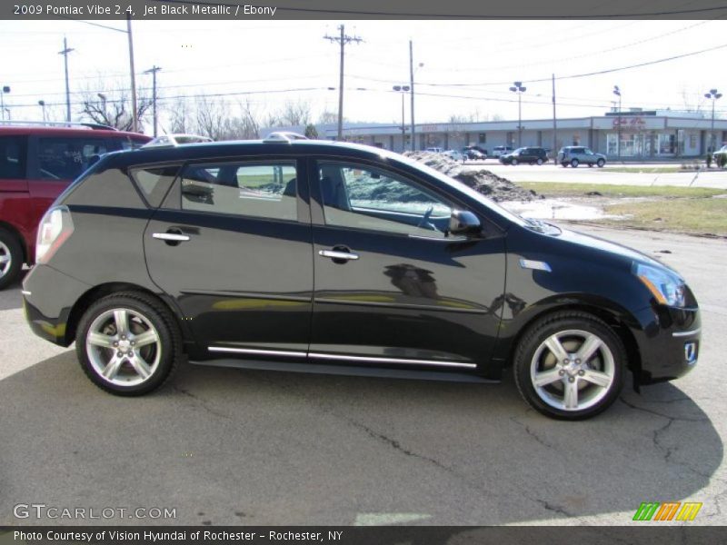 Jet Black Metallic / Ebony 2009 Pontiac Vibe 2.4