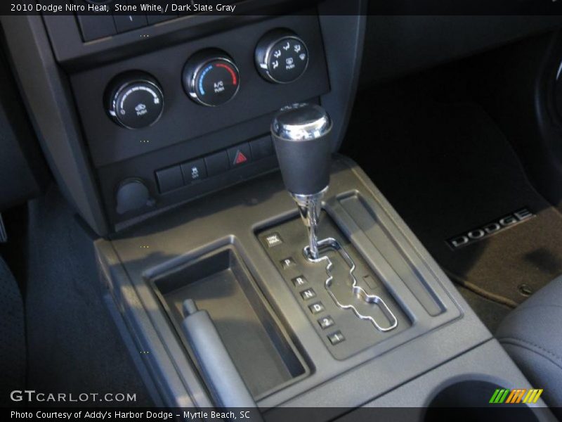 Stone White / Dark Slate Gray 2010 Dodge Nitro Heat