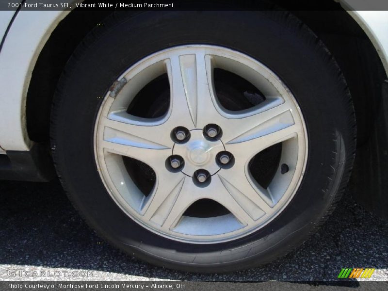 Vibrant White / Medium Parchment 2001 Ford Taurus SEL