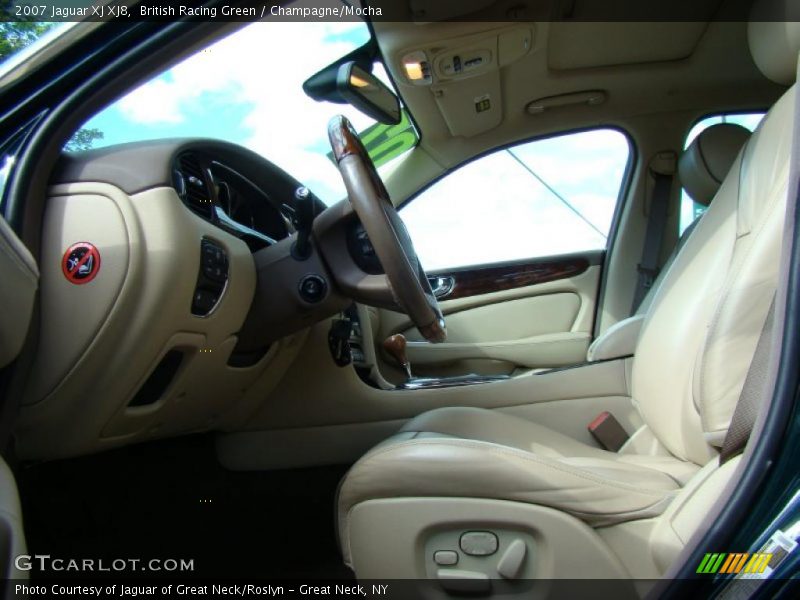 British Racing Green / Champagne/Mocha 2007 Jaguar XJ XJ8