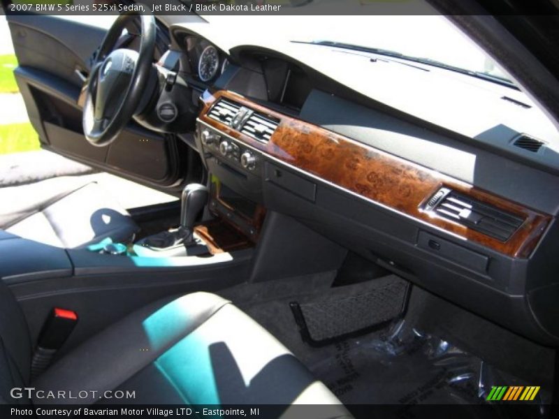 Jet Black / Black Dakota Leather 2007 BMW 5 Series 525xi Sedan