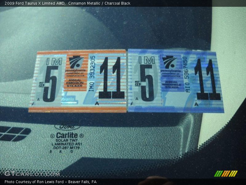 Cinnamon Metallic / Charcoal Black 2009 Ford Taurus X Limited AWD