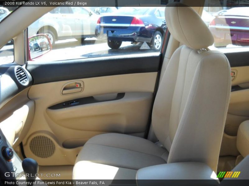 Volcanic Red / Beige 2008 Kia Rondo LX V6