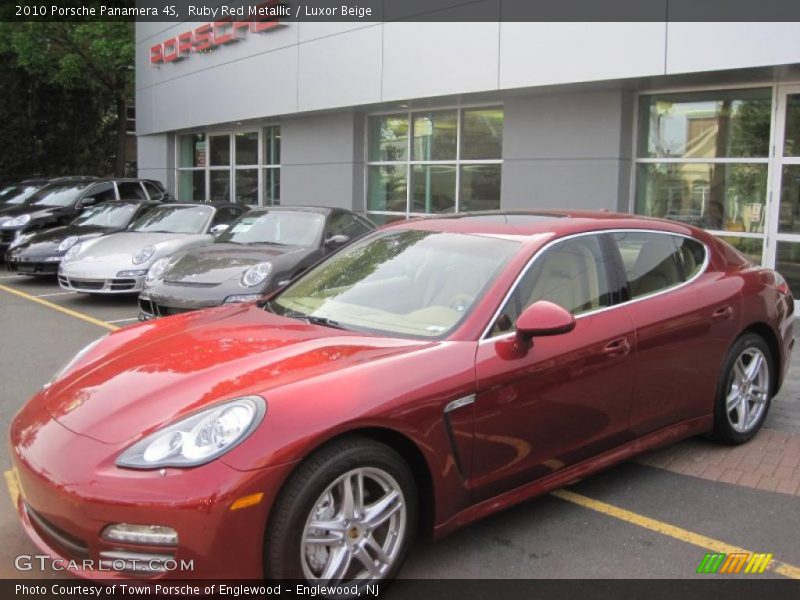 Ruby Red Metallic / Luxor Beige 2010 Porsche Panamera 4S