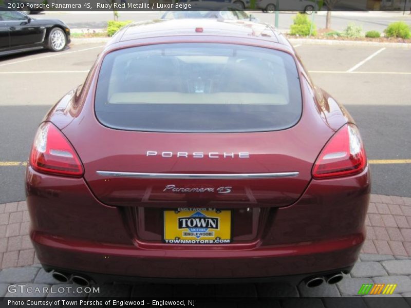 Ruby Red Metallic / Luxor Beige 2010 Porsche Panamera 4S