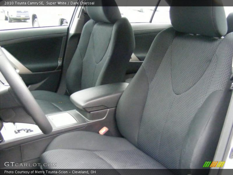 Super White / Dark Charcoal 2010 Toyota Camry SE