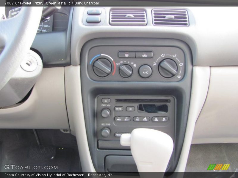 Green Metallic / Dark Charcoal 2002 Chevrolet Prizm