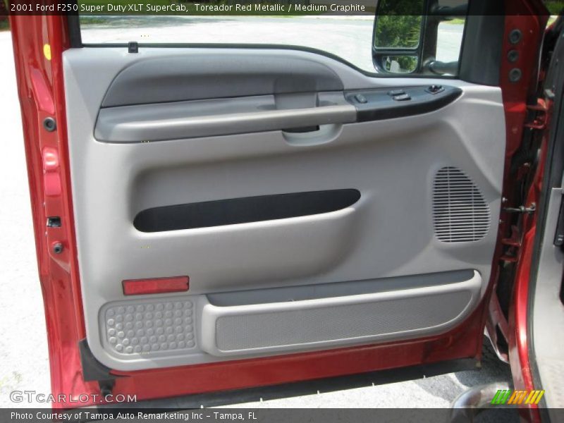 Toreador Red Metallic / Medium Graphite 2001 Ford F250 Super Duty XLT SuperCab
