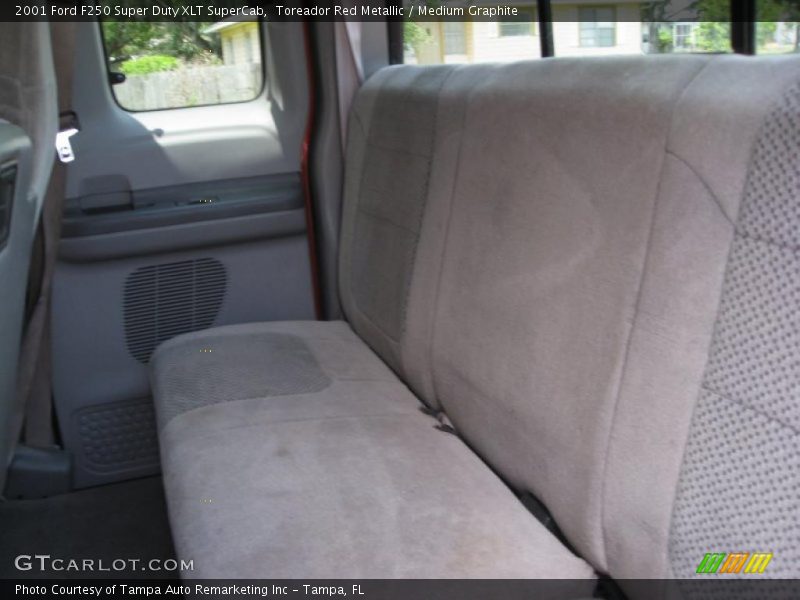 Toreador Red Metallic / Medium Graphite 2001 Ford F250 Super Duty XLT SuperCab