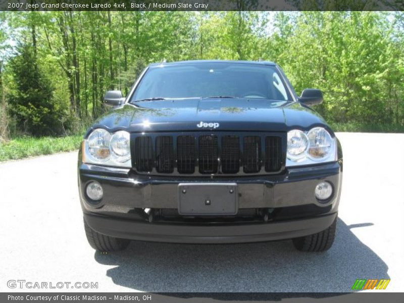 Black / Medium Slate Gray 2007 Jeep Grand Cherokee Laredo 4x4