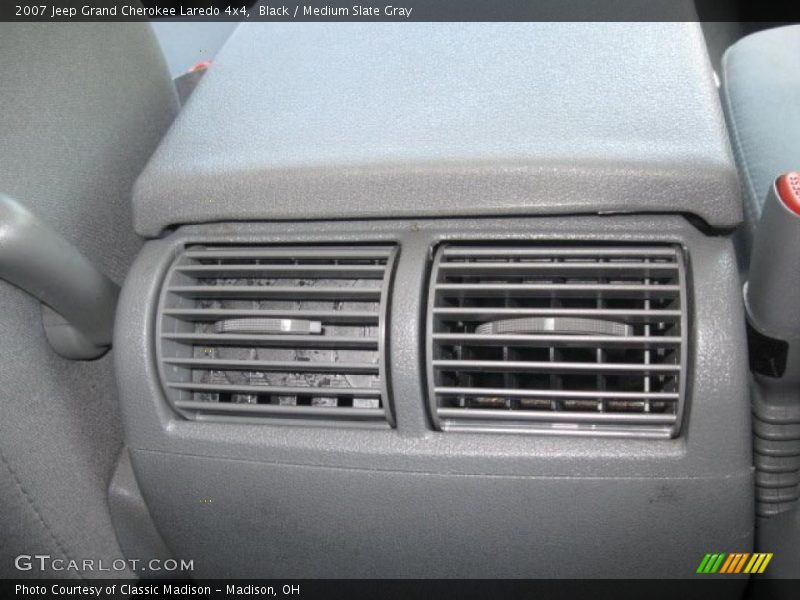 Black / Medium Slate Gray 2007 Jeep Grand Cherokee Laredo 4x4