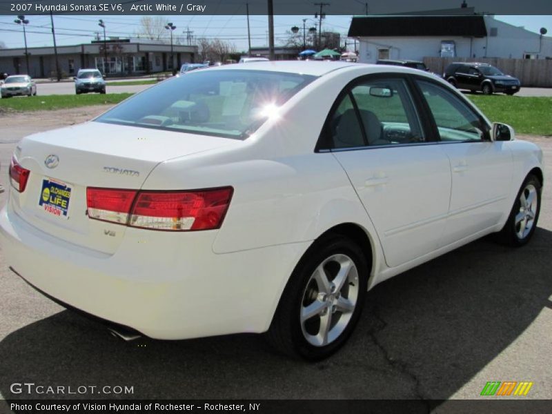 Arctic White / Gray 2007 Hyundai Sonata SE V6