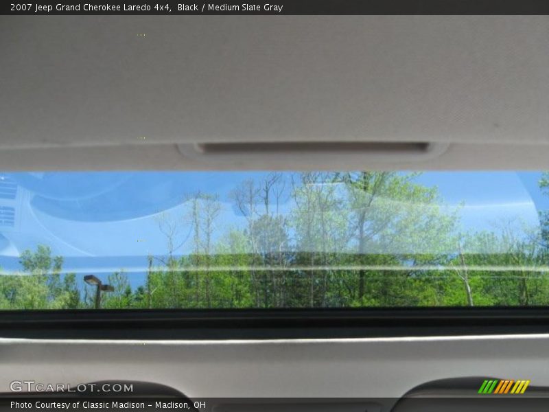 Black / Medium Slate Gray 2007 Jeep Grand Cherokee Laredo 4x4