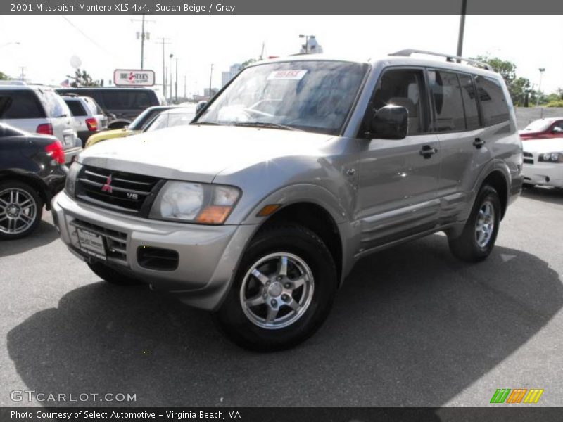 Sudan Beige / Gray 2001 Mitsubishi Montero XLS 4x4