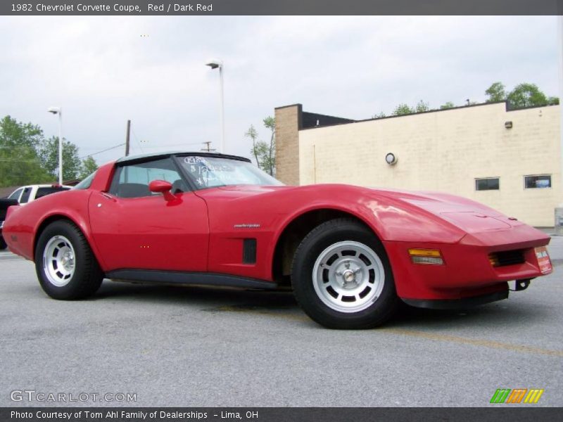 Red / Dark Red 1982 Chevrolet Corvette Coupe