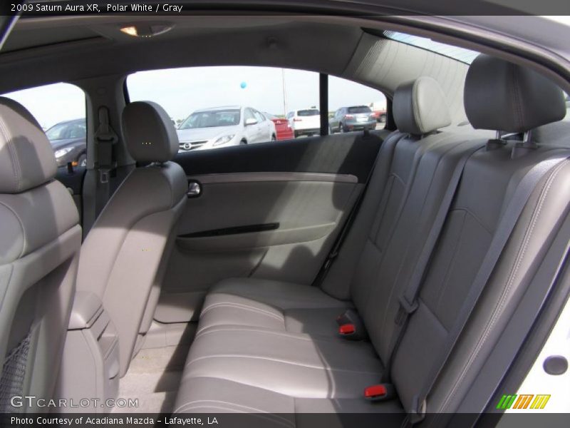 Polar White / Gray 2009 Saturn Aura XR