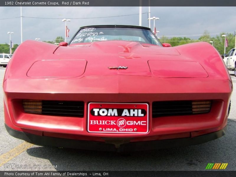 Red / Dark Red 1982 Chevrolet Corvette Coupe