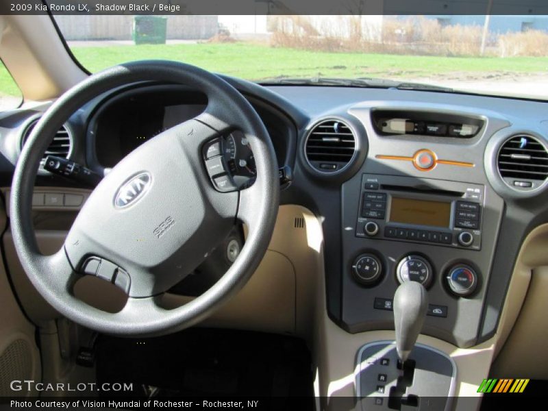 Shadow Black / Beige 2009 Kia Rondo LX