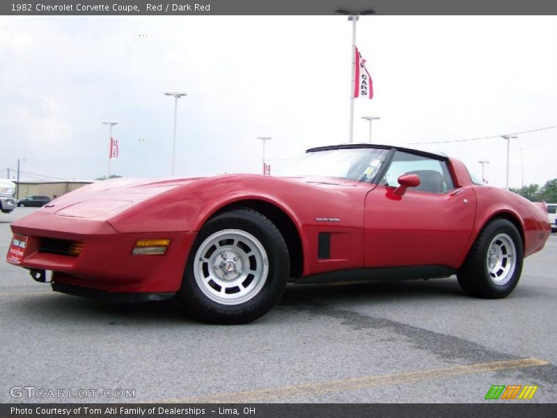 Red / Dark Red 1982 Chevrolet Corvette Coupe
