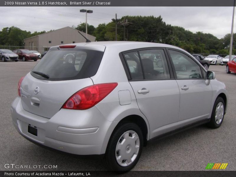 Brillant Silver / Charcoal 2009 Nissan Versa 1.8 S Hatchback