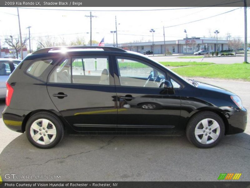 Shadow Black / Beige 2009 Kia Rondo LX