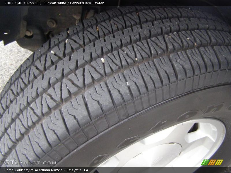 Summit White / Pewter/Dark Pewter 2003 GMC Yukon SLE