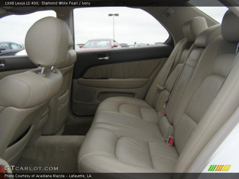 Diamond White Pearl / Ivory 1998 Lexus LS 400