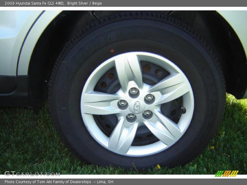 Bright Silver / Beige 2009 Hyundai Santa Fe GLS 4WD