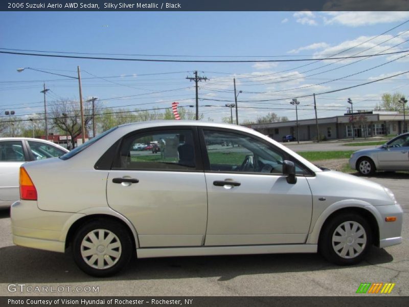 Silky Silver Metallic / Black 2006 Suzuki Aerio AWD Sedan