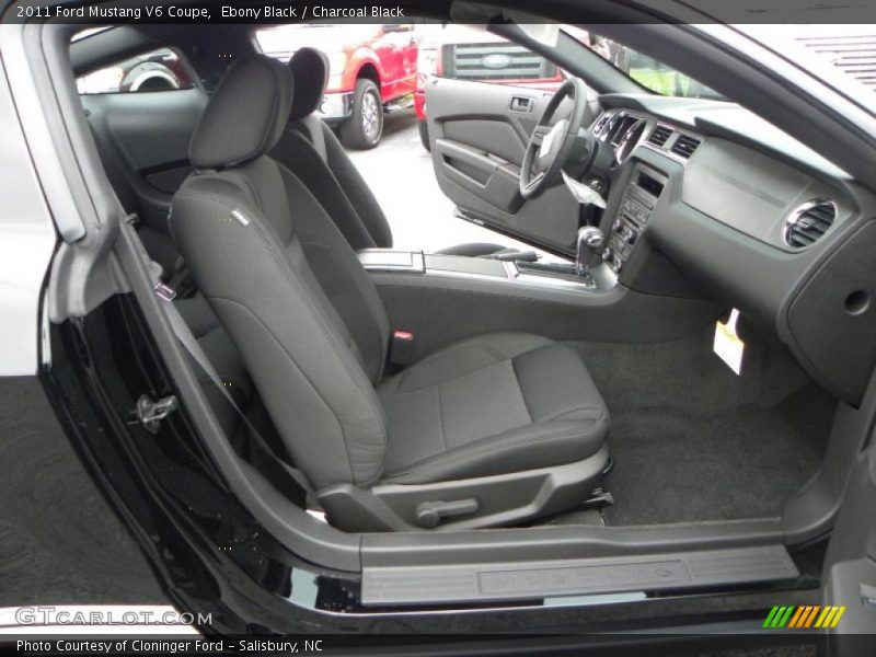 Ebony Black / Charcoal Black 2011 Ford Mustang V6 Coupe