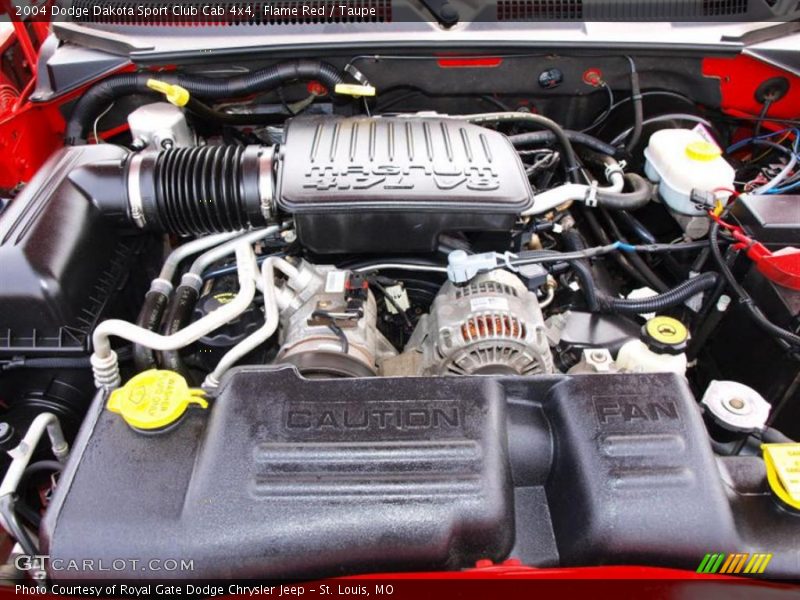 Flame Red / Taupe 2004 Dodge Dakota Sport Club Cab 4x4
