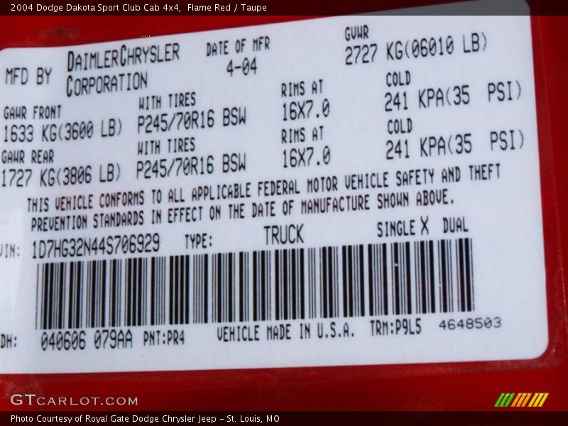 Flame Red / Taupe 2004 Dodge Dakota Sport Club Cab 4x4