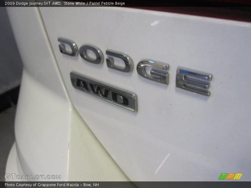 Stone White / Pastel Pebble Beige 2009 Dodge Journey SXT AWD