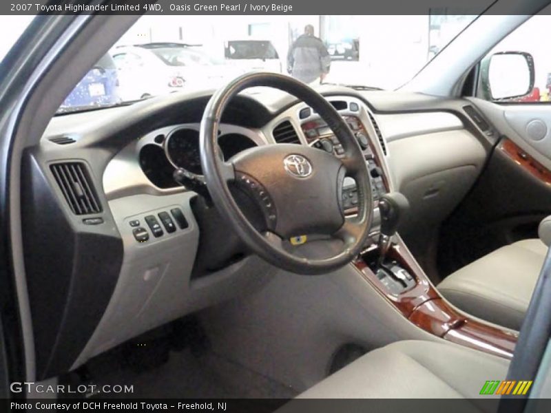 Oasis Green Pearl / Ivory Beige 2007 Toyota Highlander Limited 4WD