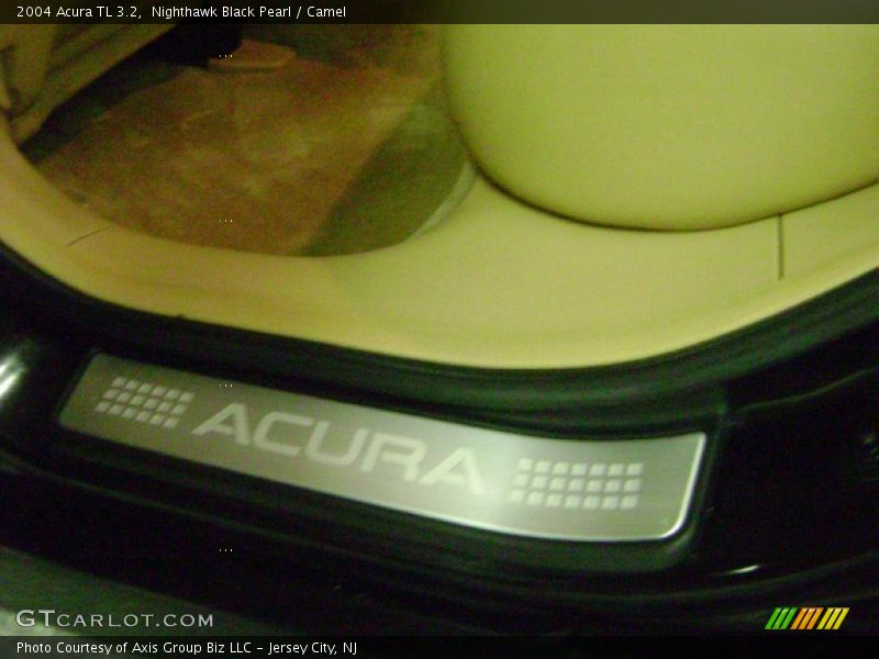 Nighthawk Black Pearl / Camel 2004 Acura TL 3.2