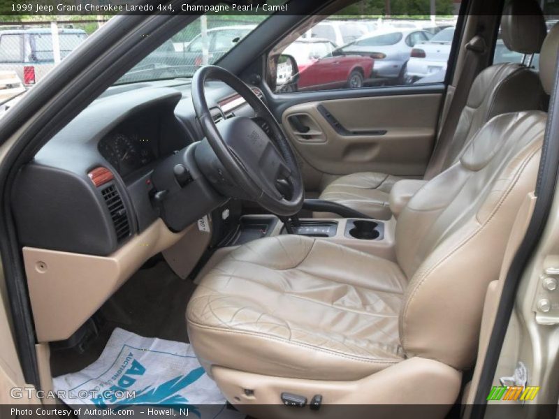 Champagne Pearl / Camel 1999 Jeep Grand Cherokee Laredo 4x4