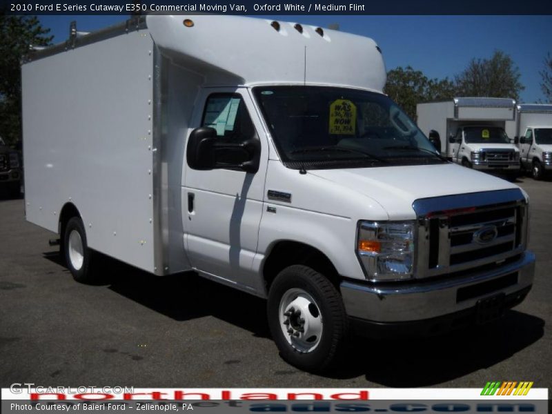 Oxford White / Medium Flint 2010 Ford E Series Cutaway E350 Commercial Moving Van
