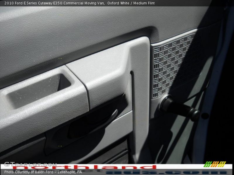 Oxford White / Medium Flint 2010 Ford E Series Cutaway E350 Commercial Moving Van