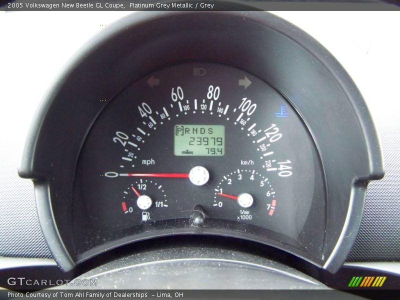 Platinum Grey Metallic / Grey 2005 Volkswagen New Beetle GL Coupe