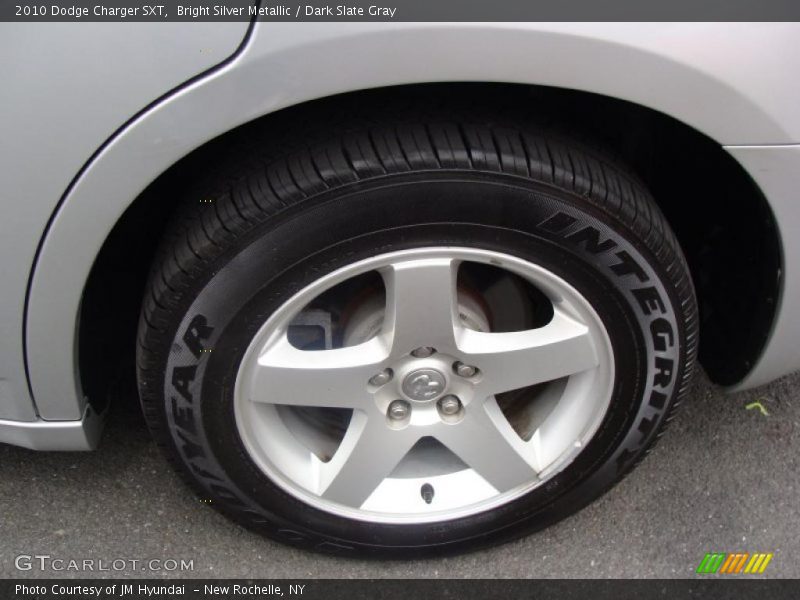 Bright Silver Metallic / Dark Slate Gray 2010 Dodge Charger SXT