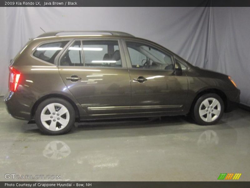 Java Brown / Black 2009 Kia Rondo LX