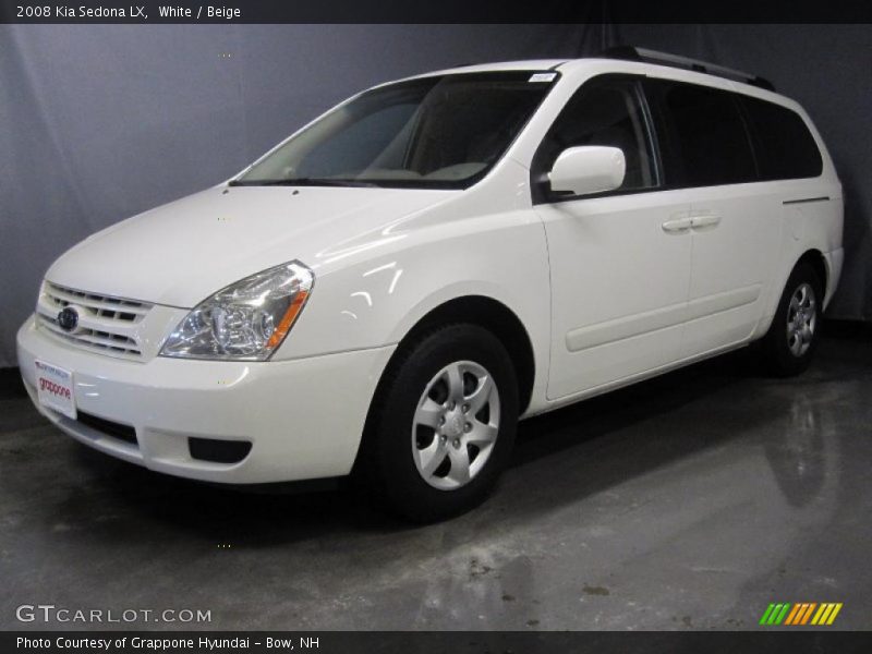 White / Beige 2008 Kia Sedona LX