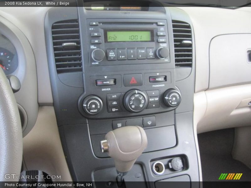 White / Beige 2008 Kia Sedona LX