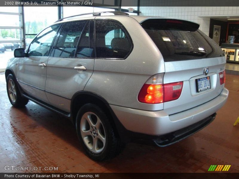 Titanium Silver Metallic / Grey 2002 BMW X5 3.0i